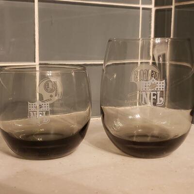 Lot 186: (2) NFL Collector's Glasses