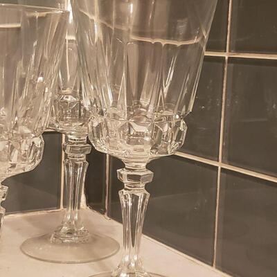 Lot 192: Crystal Stemware lot