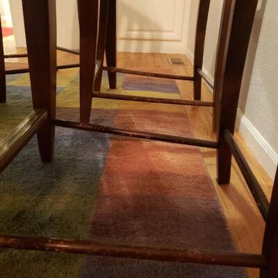 Lot 197:  Dining Table and 6 Chairs with Leaf