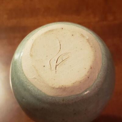 Lot 199: Small Pottery Vessel