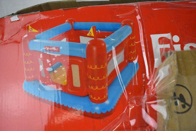 fisher price bounce house with balls