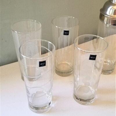 Lot #67  Cocktail Shaker and four Mikasa tall drink glasses