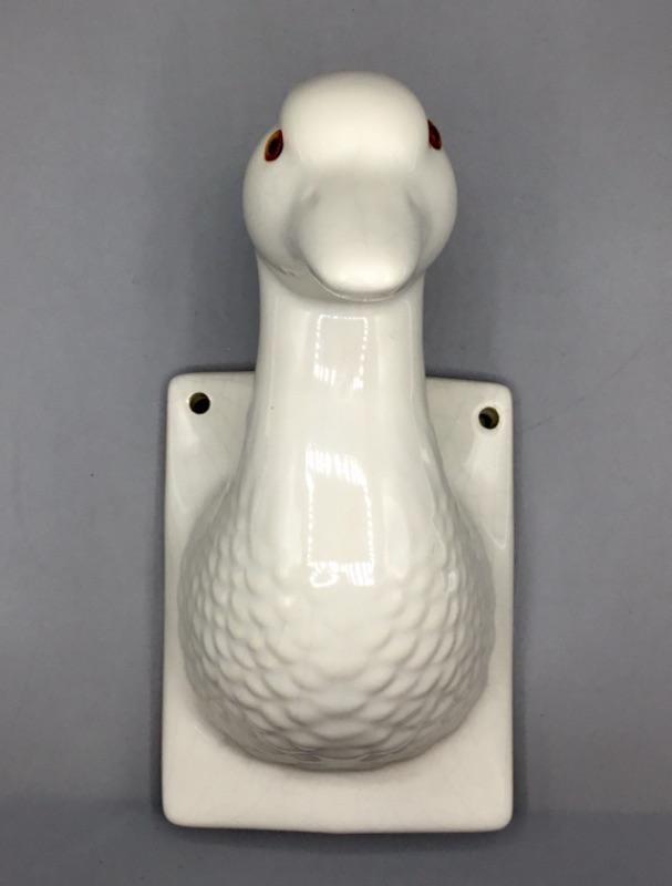 4 VTG White Ceramic Animal Head Towel Apron Holder Wall Hook Pig Hen Duck  Cow