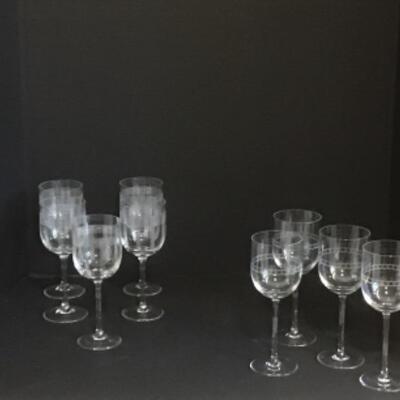 C - 494: Richard Meier for Swid Powell Set of 8 Etched Wine Glasses 