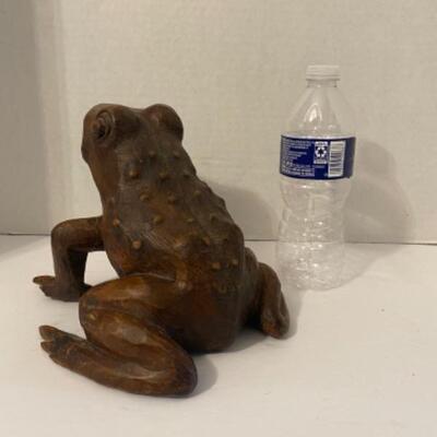 C - 518 Vintage Wood Carved Frog 