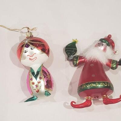 Lot 245: (2) Glass Christmas Ornaments 