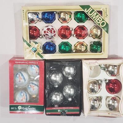 Lot 253:  Vintage Christmas Glass Ball Ornaments