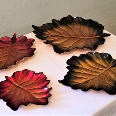 Lot #79  Set of Mid-Century graduated Leaf Plates