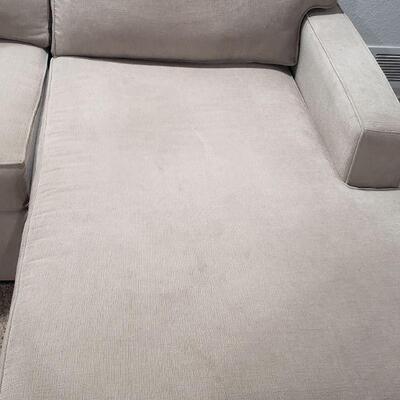 Lot 276: Cream Couch with Lounger (3 pieces)