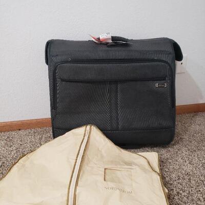 Lot 293: Kenneth Cole Luggage & Nordstrom Garment Bag