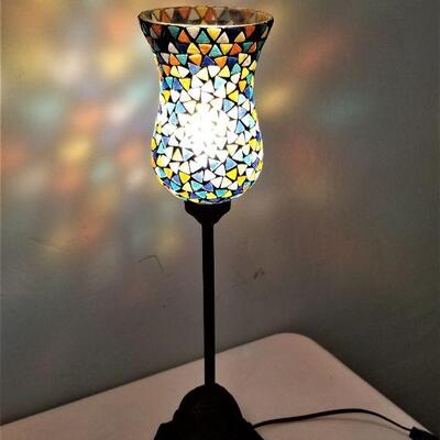 Lot #100  Tiffany Style Table Lamp - pretty!