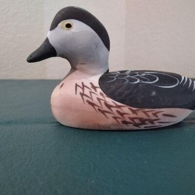 LOT 46  DUCK COLLECTION 