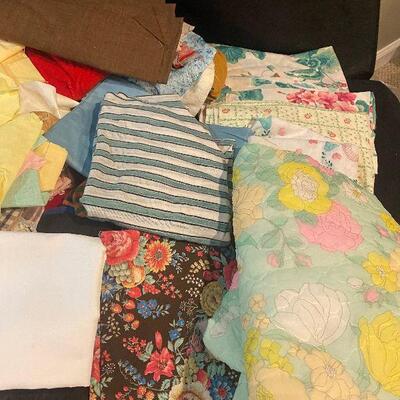 Lot 112 - Large Collection of Fabrics and Patterns