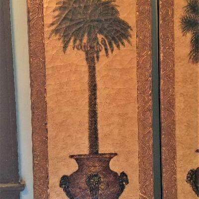 Lot #133 Pair of Florentine Style Decorative Pictures