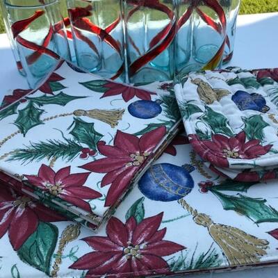 Christmas Table Placemats, Napkins & Glassware