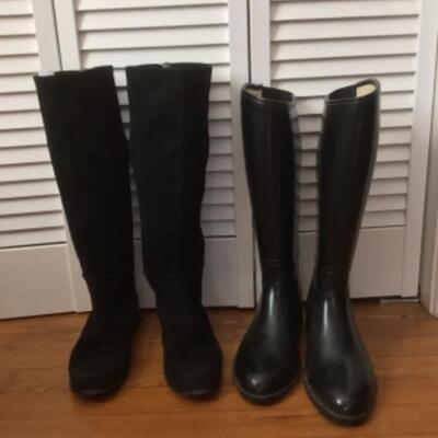 H - 672 Stuart Weisman Boots and Rain Boots 