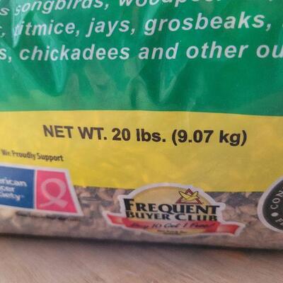 Lot #487: 1/4 Full 20lb Bag of NUT N' BERRY Bird Seed