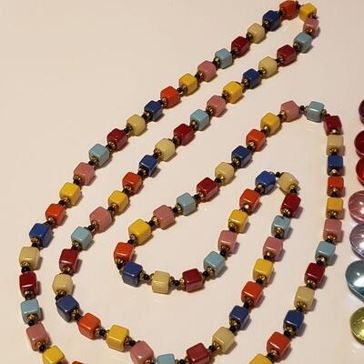 Lot 489:  Vintage Beaded Necklaces