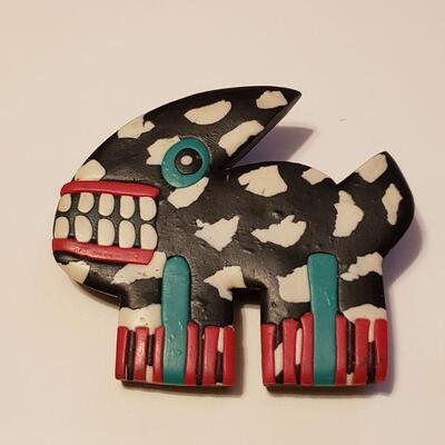 Lot 497: Artist made Brooches