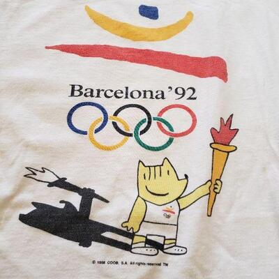 Lot 513: Vintage 1993 Olympics T-shirt 