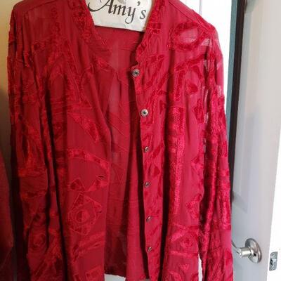 Lot 523: Shirt Lot