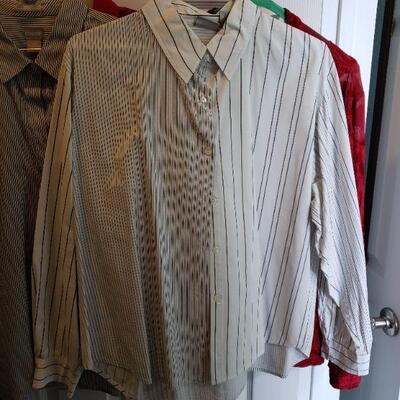 Lot 523: Shirt Lot