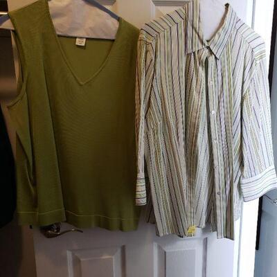 Lot 524: Shirt lot