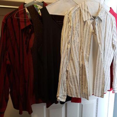Lot 525: Shirt lot