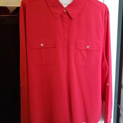 Lot 525: Shirt lot