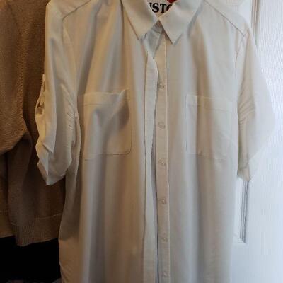 Lot 527: Jacket lot