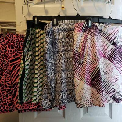 Lot 528: Golf Skirt lot