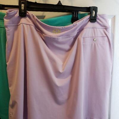 Lot 529: Golf Skirt lot