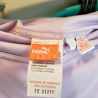 Lot 529: Golf Skirt lot