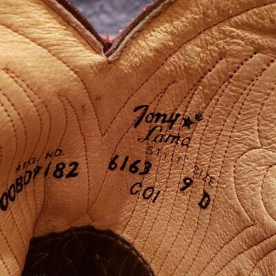 Lot 548: Tony Lama Cowboy Boots