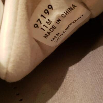 Lot 549: Golf Shoes lot