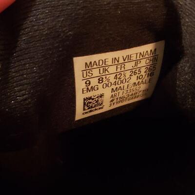 Lot 549: Golf Shoes lot