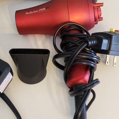 Lot 558: Blow Dryer lot