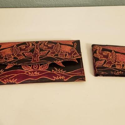 Lot 566: African Wallets
