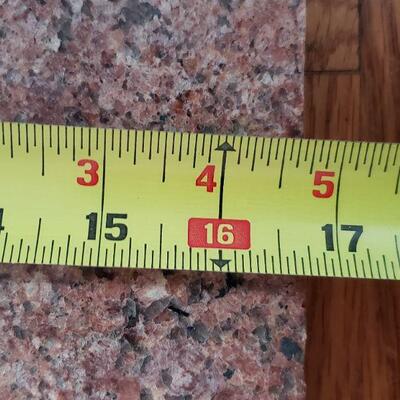 Lot 573: Granite Top