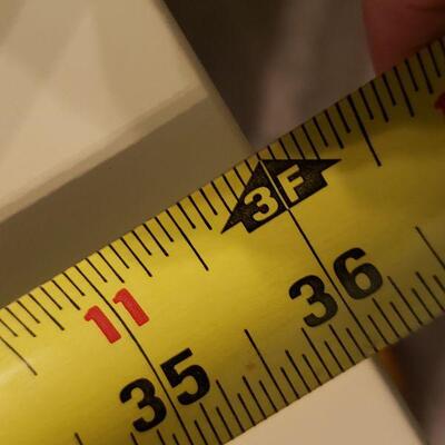 Lot 577: White Shelf