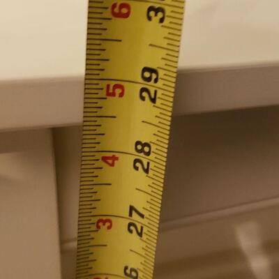 Lot 577: White Shelf