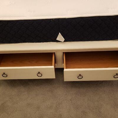 Lot 592: Universal Queen Size Bed