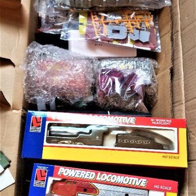 Lot #171  Second Train Set - New in Box - Radio Double Diesel Set  HO scale