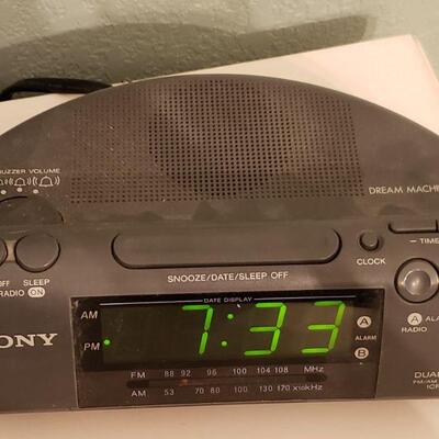 Lot 606: Dream Machine Alarm Clock