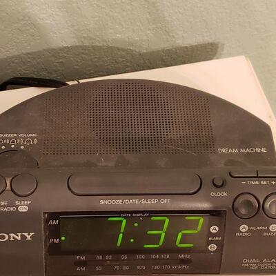 Lot 606: Dream Machine Alarm Clock