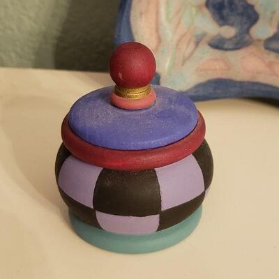 Lot 607: Wood & Ceramic Artist Pieces 