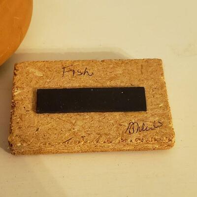 Lot 608: Sand painting Magnet, Ceramic Vessel & a Worry Stone