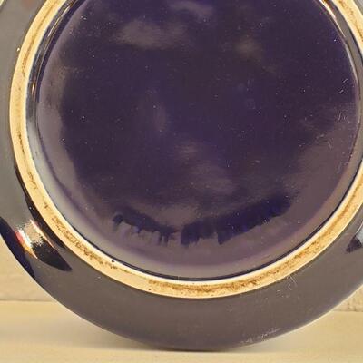 Lot 614: Blue Tea/Coffee Pot, White Creamer and Sugar