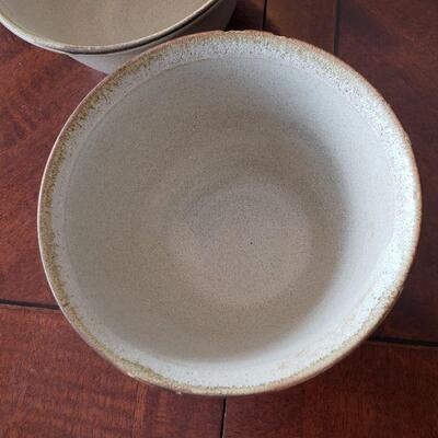 Lot 618: (2) Small Signed Artist Bowls