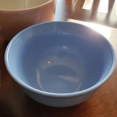 Lot 620: Mixed lot of Bowls (4)